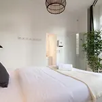 Hypercentre - Bright Apartment! Lille