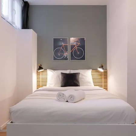 Hypercentre - Bright Apartment!