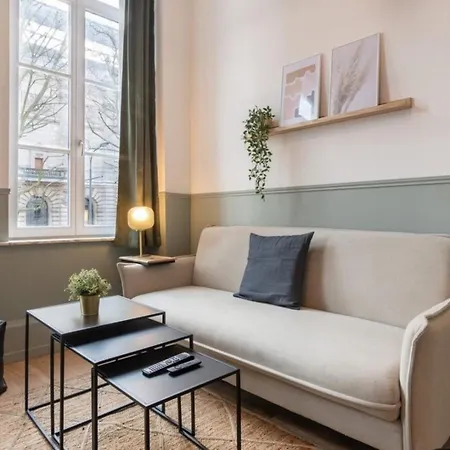 Hypercentre - Bright Apartment! *